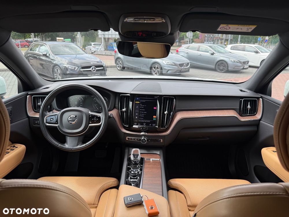 Volvo XC 60 B4 B Inscription - 29