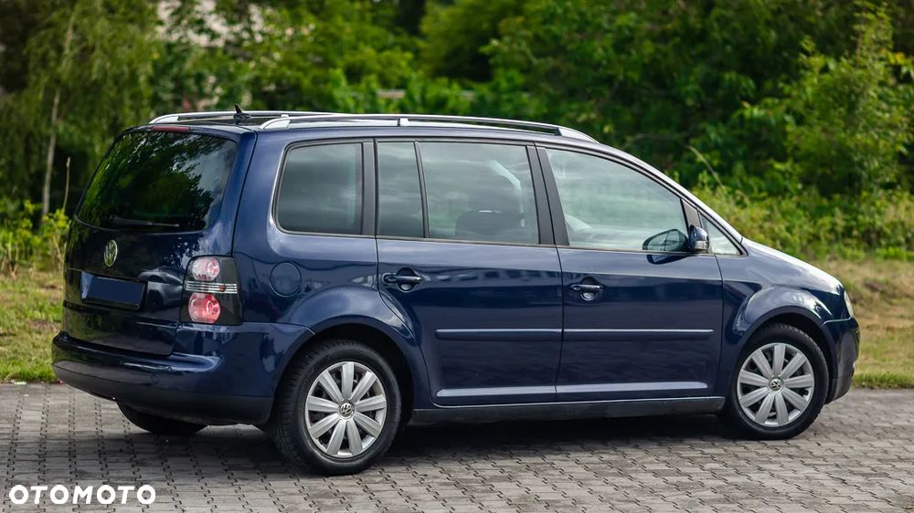 Volkswagen Touran 1.4 TSI United - 13