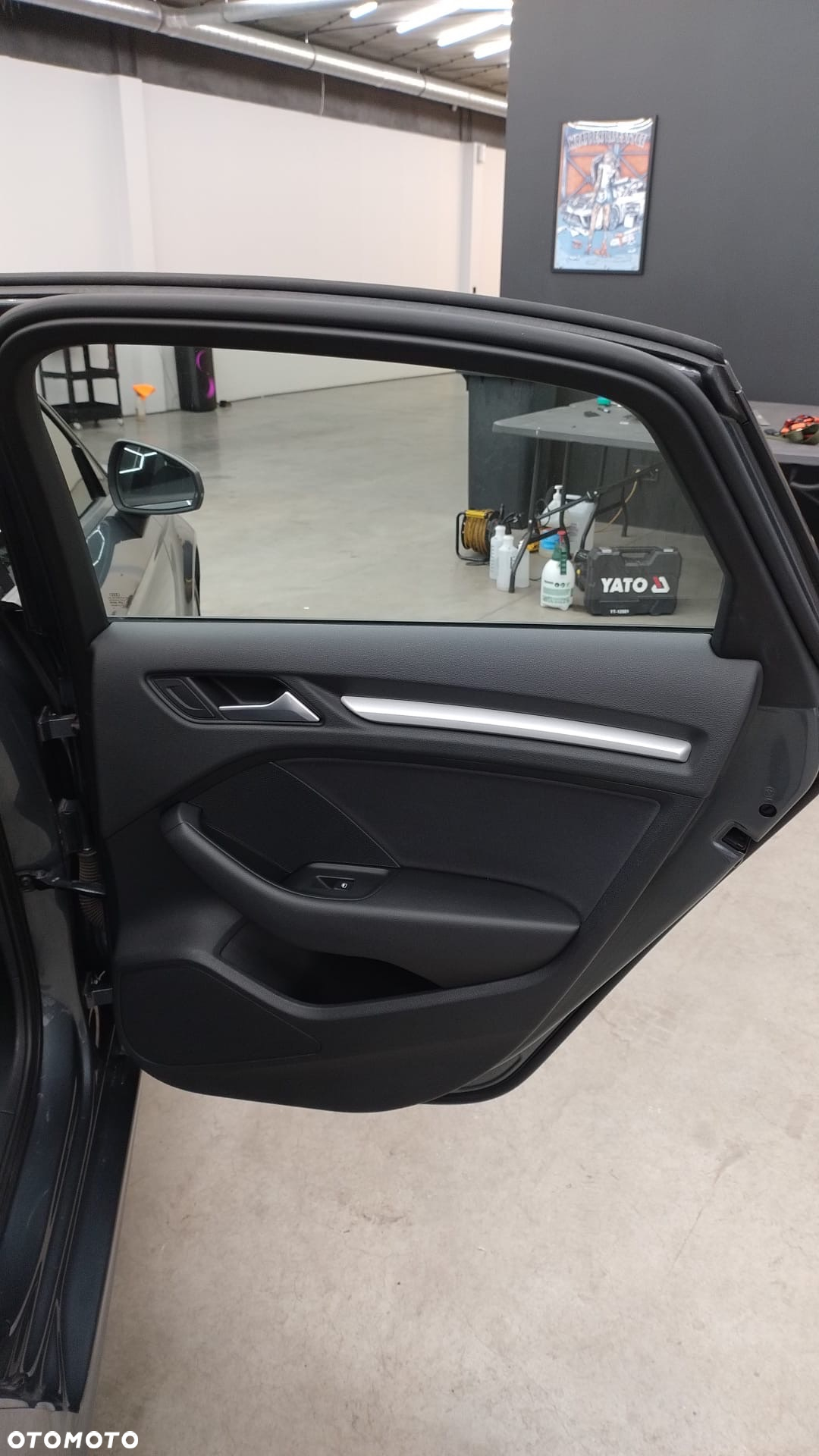 Audi A3 1.6 TDI clean diesel Ambiente S tronic - 14