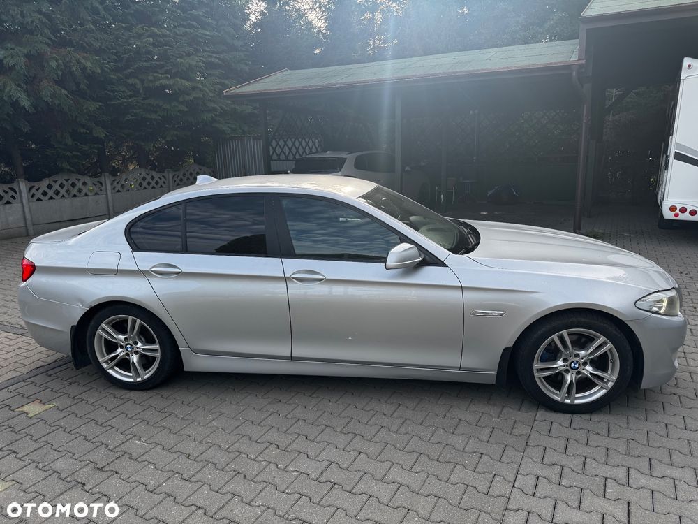 BMW Seria 5 520d - 3