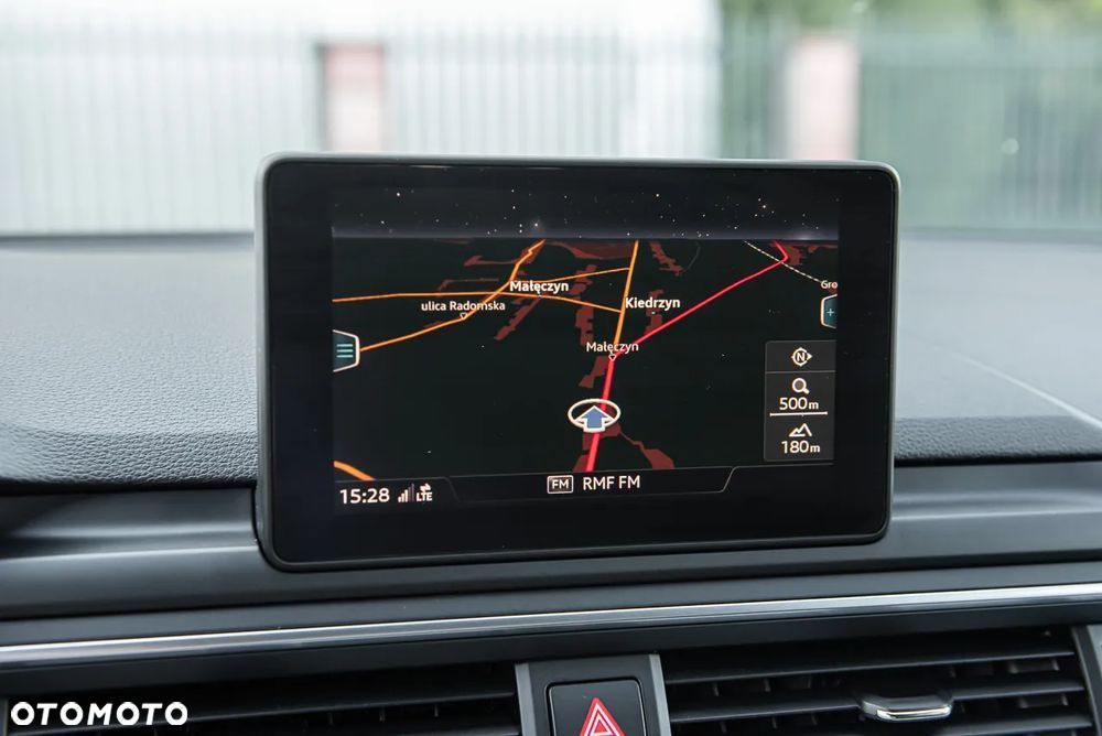 Audi A4 Avant 2.0 TDI Sport S tronic - 23