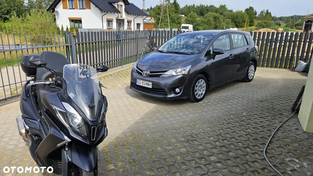 Toyota Verso 1.6 Active - 4
