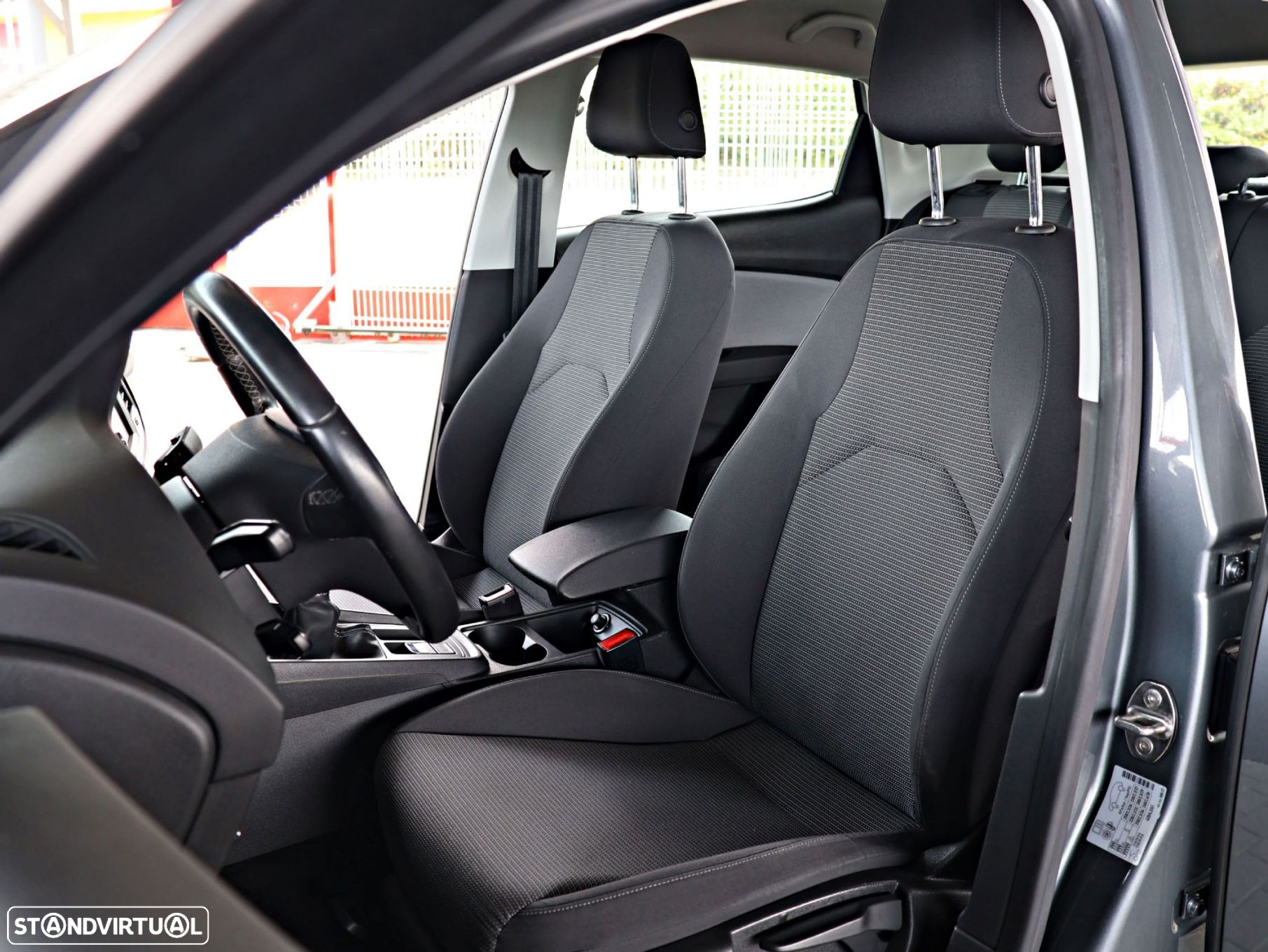 SEAT Leon 1.2 TSI S&S Style - 20