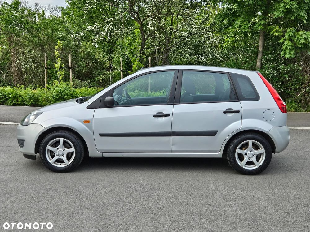 Ford Fiesta 1.4 TDCI Fun X - 24