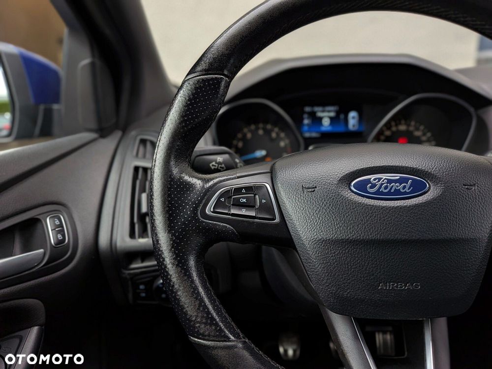 Ford Focus 1.5 EcoBoost ST-Line Black ASS - 17