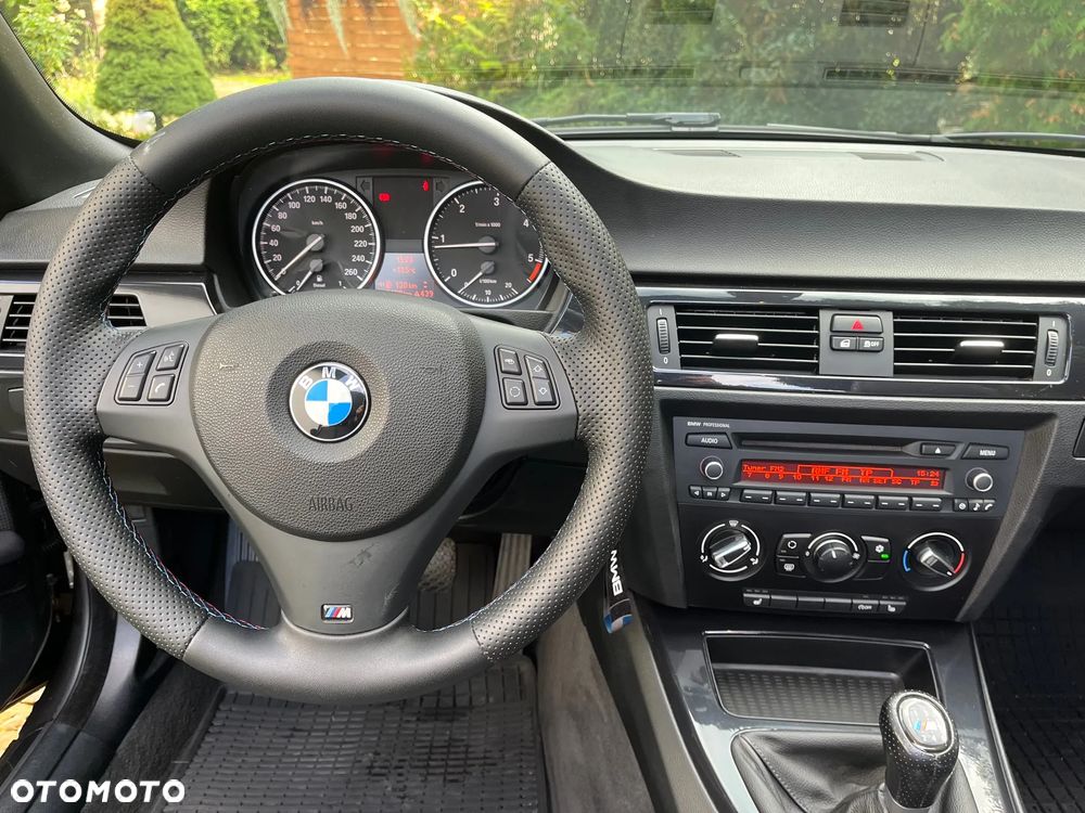 BMW Seria 3 320d - 15