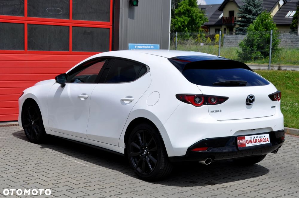 Mazda 3 e-SKYACTIV-G 2.0 M HYBRID 150 HOMURA - 11