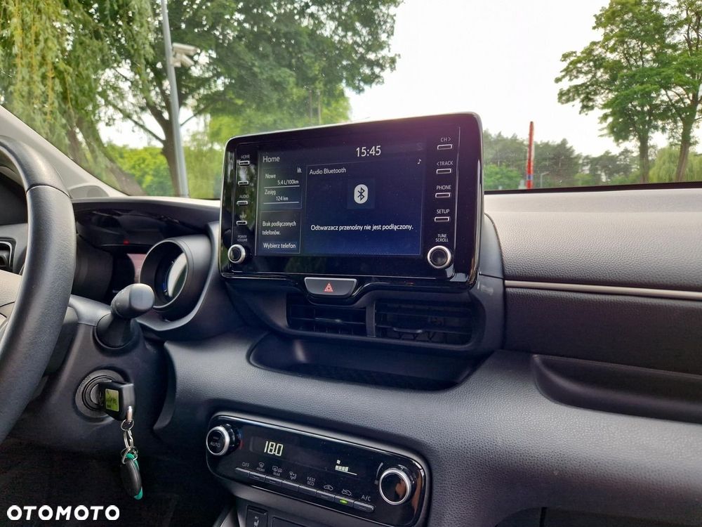 Toyota Yaris Hybrid 1.5 Comfort - 28