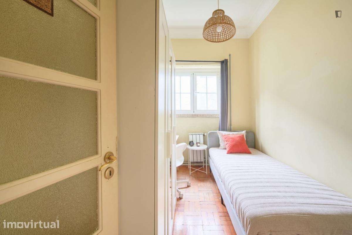 Quarto - localizado em Alvalade Lisbon - Grande imagem: 3/20