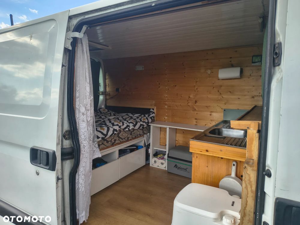 Opel Movano Kamper - 23