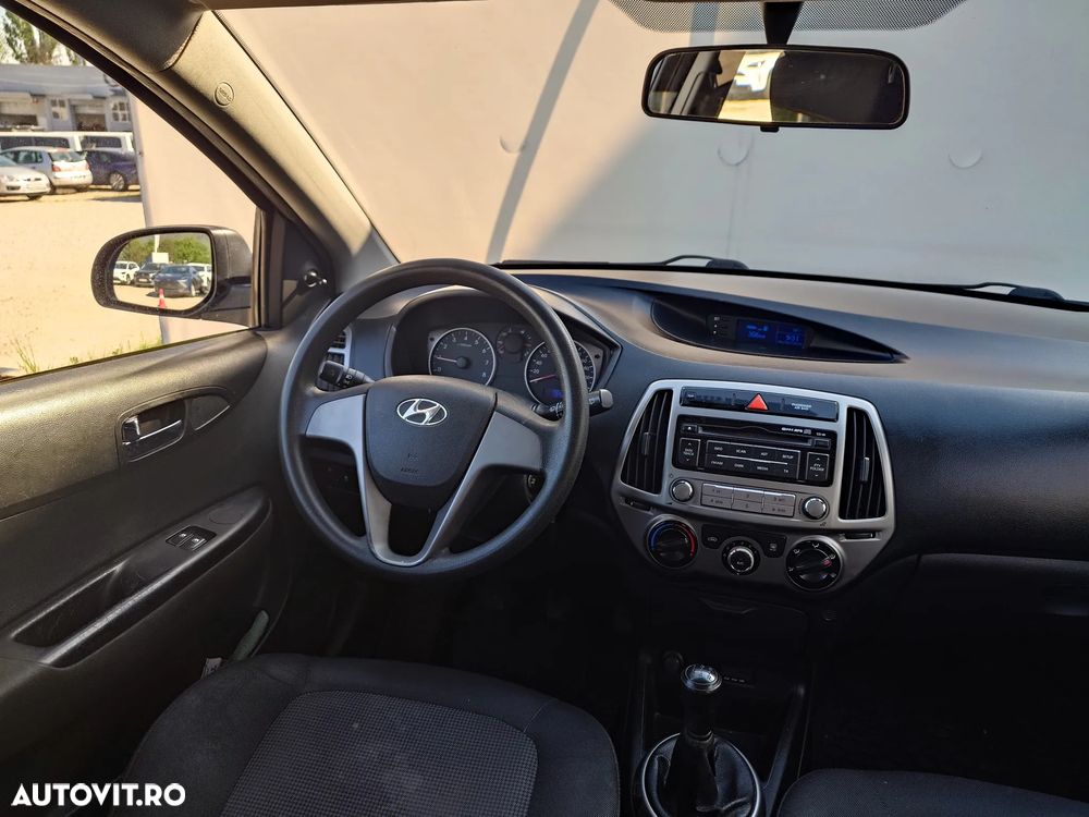 Hyundai i20 1.2 Classic - 11