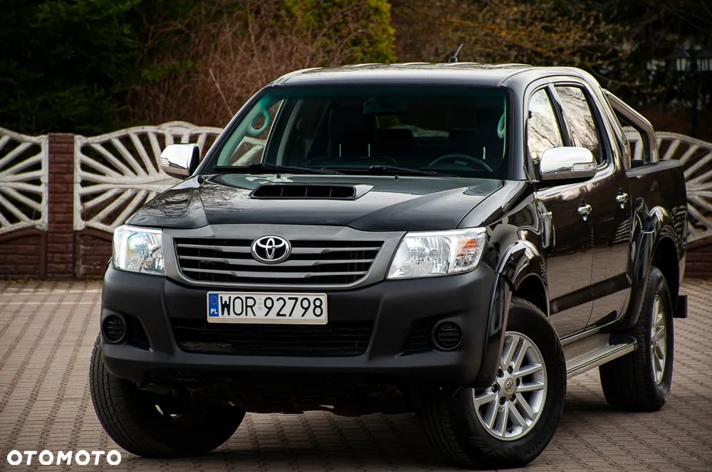 Toyota Hilux 3.0 D-4D Invincible