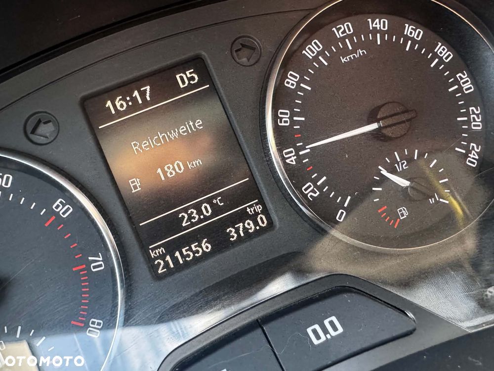 Skoda Fabia 1.2 TSI DSG Ambition - 11