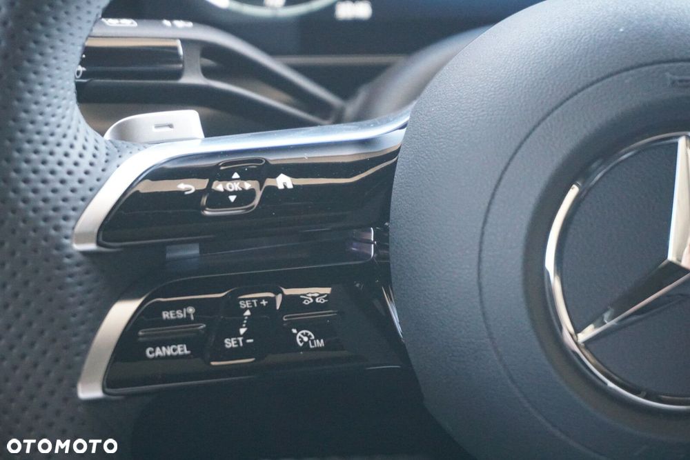 Mercedes-Benz GLC 300 mHEV 4-Matic AMG Line - 10