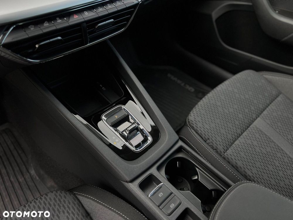 Skoda Octavia 1.4 TSI Plug-In Hybrid Style DSG - 13