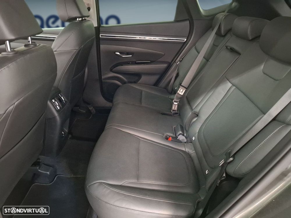 Hyundai Tucson 1.6 CRDi Vanguard - 11