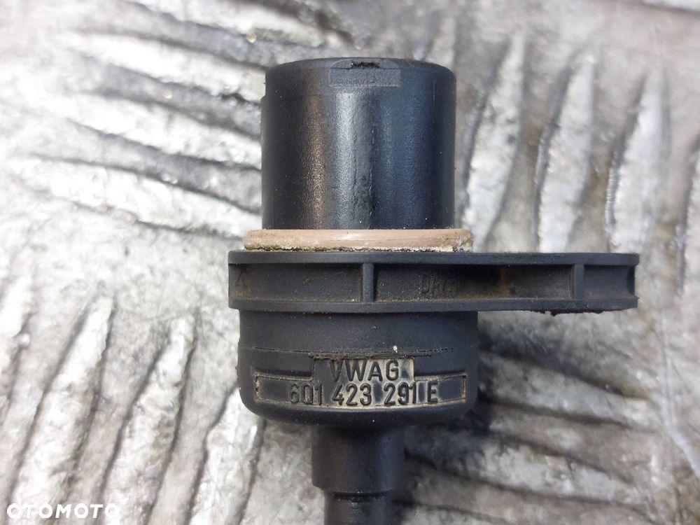 CZUJNIK KĄTA SKRĘTU KOYO POLO IV 6Q1423291E - 2