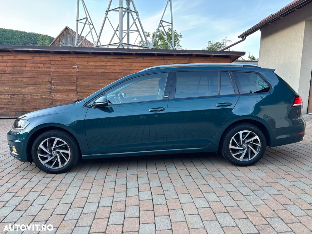 Volkswagen Golf 1.6 TDI DSG Sound - 5