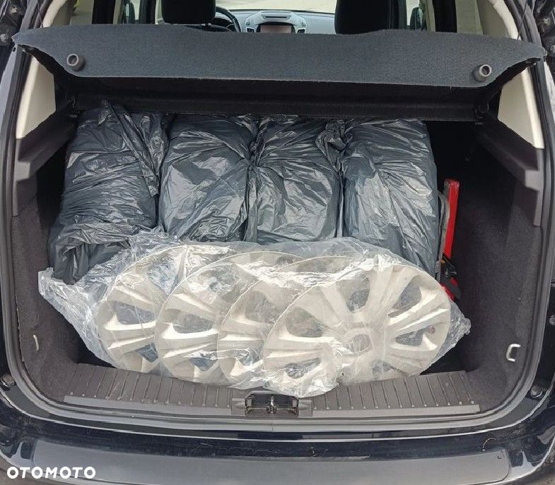 Ford C-MAX - 17
