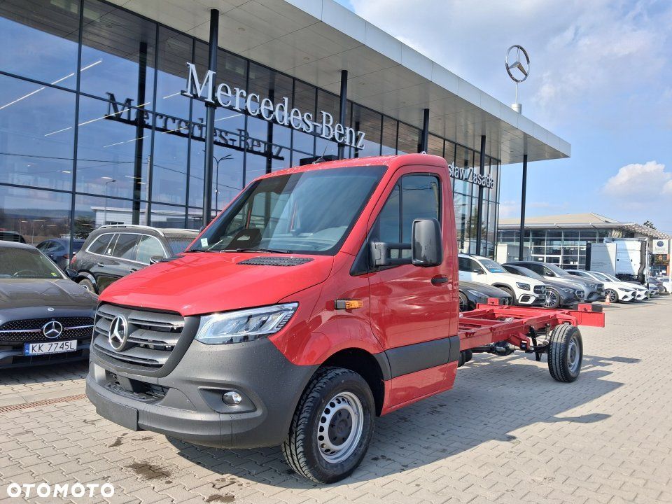 Mercedes-Benz Sprinter - 1