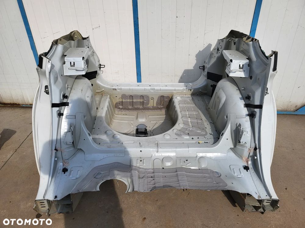 Ćwiartka Pas tylny wanna Peugeot 3008 I KWED - 1
