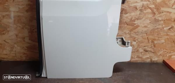 Porta Trás Dto Peugeot Partner Caixa (K9) - 2