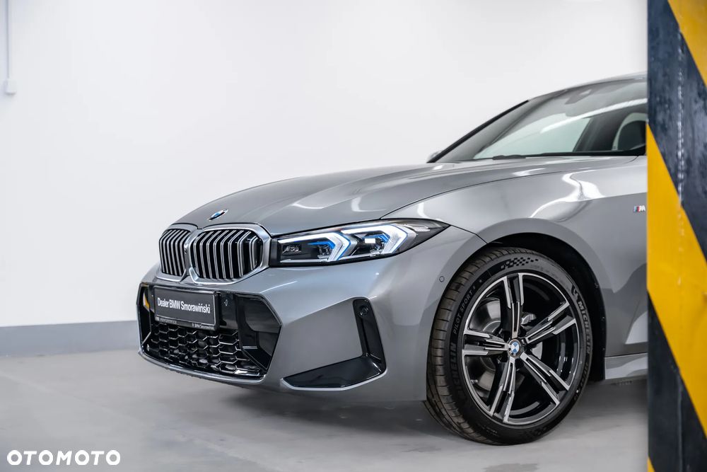BMW Seria 3 320i M Sport - 11