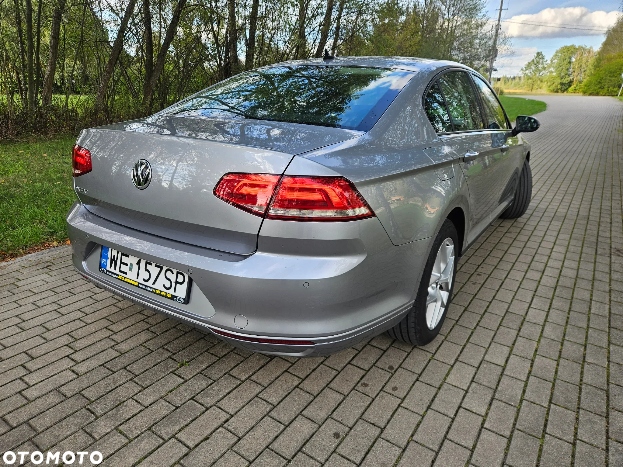 Volkswagen Passat - 7