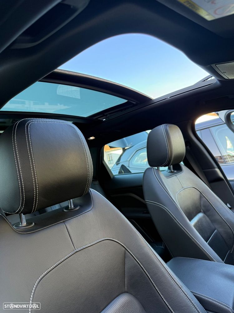 Jaguar F-Pace 2.0 i4D R-Sport AWD Aut. - 35