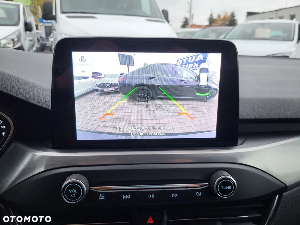 Ford Focus SW 1.5 EcoBlue S&S TITANIUM - 14