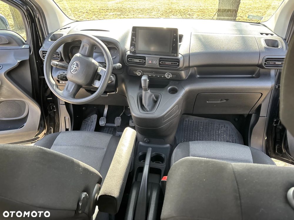 Toyota Proace City Verso 1.5 D-4D Business - 11