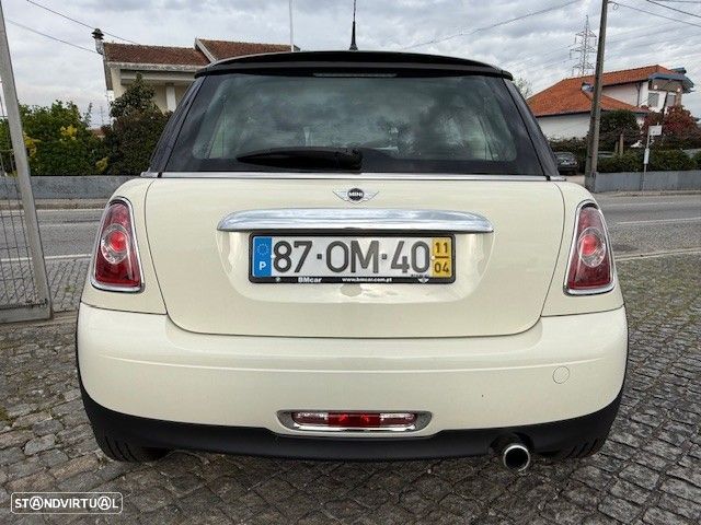 MINI 3 Portas One D - 5