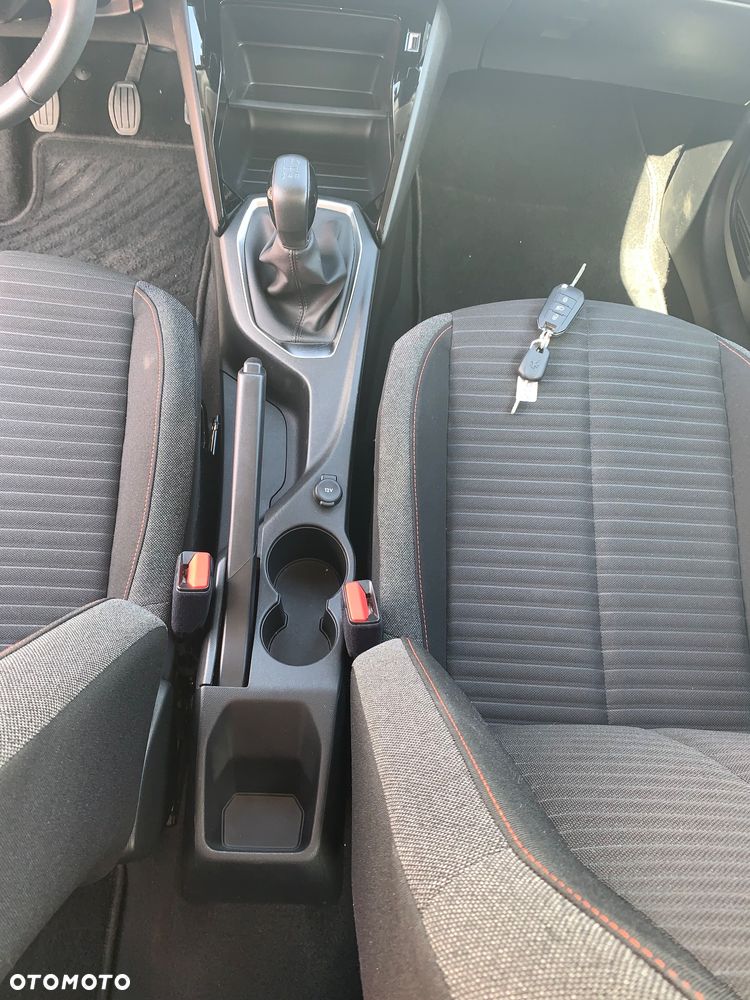 Peugeot 208 PureTech 75 Allure Pack - 24