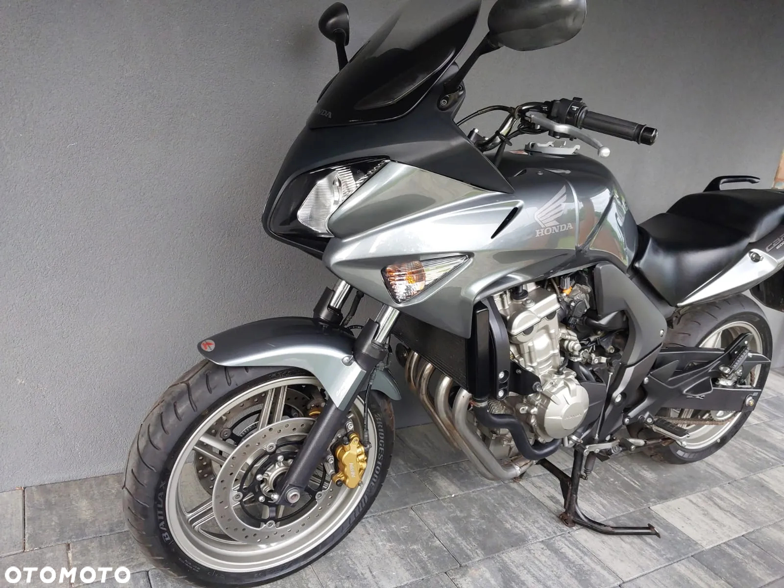 Honda CBF - 9