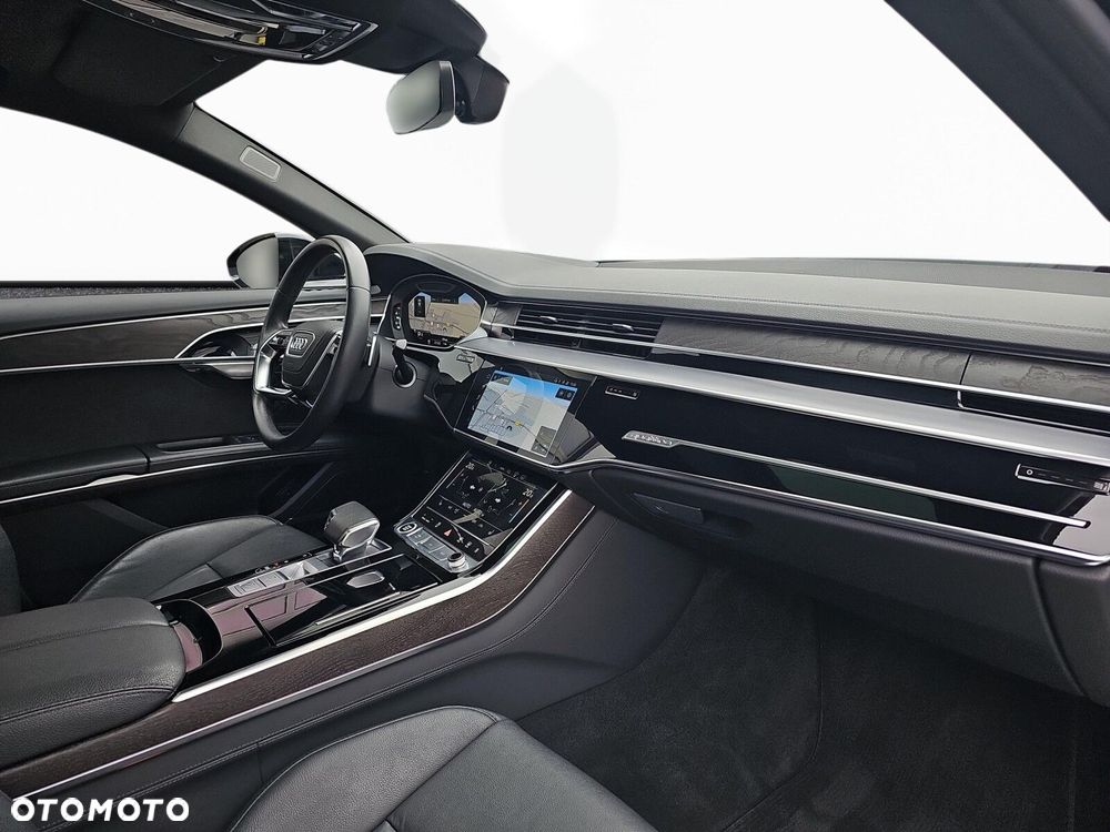 Audi A8 - 25