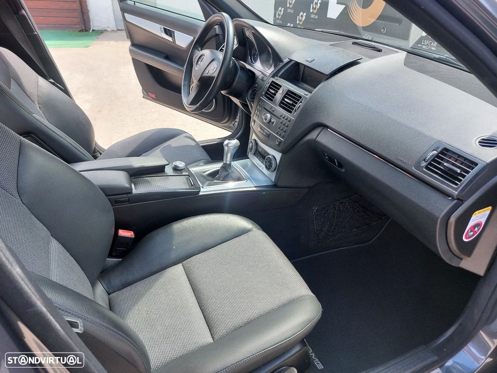 Mercedes-Benz C 250 Station CDI DPF BlueEFFICIENCY Avantgarde - 13