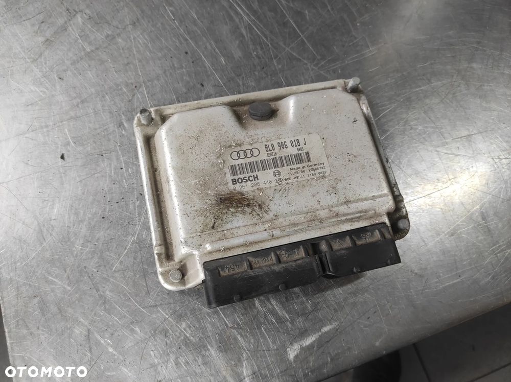 STEROWNIK KOMPUTER SILNIKA 1.8T 8L0906018J BENZIN 0261206440 SPRAWNY GWARANCJA WYSYŁKA !!!! - 1