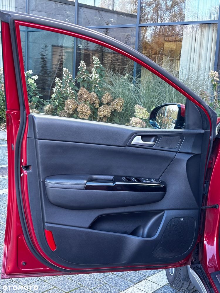 Kia Sportage 2,0 CRDI AWD GT Line - 13