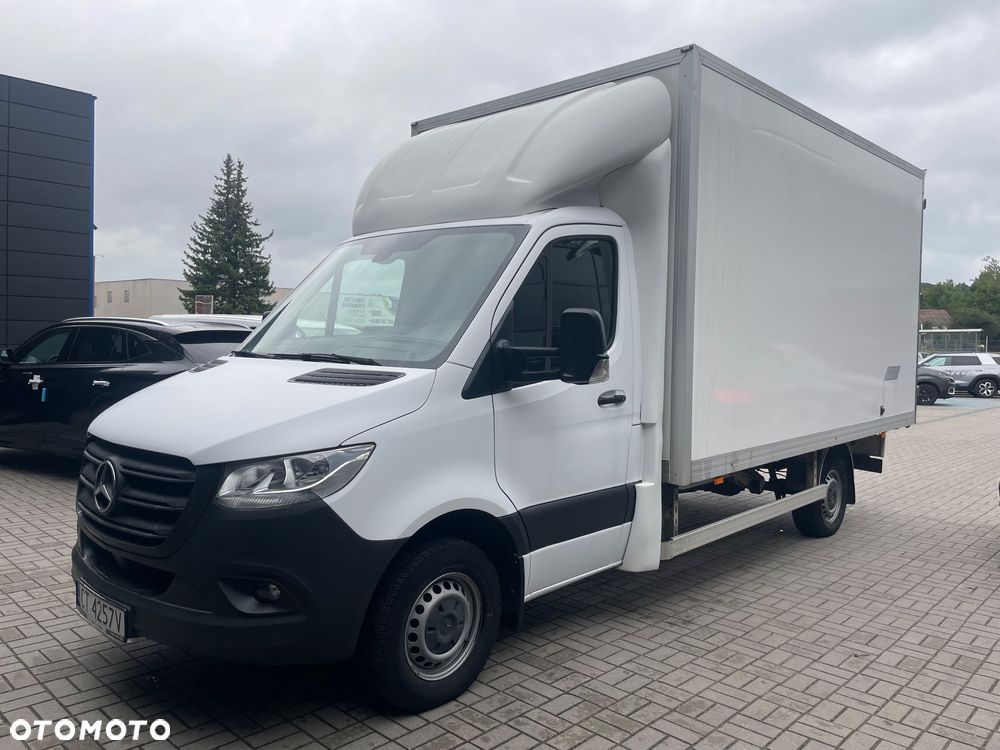 Mercedes-Benz Sprinter - 3