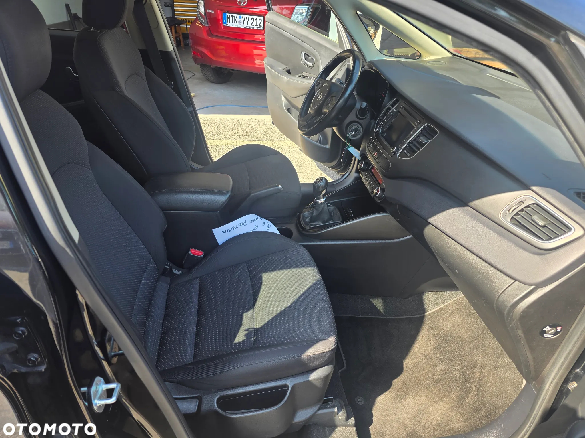 Kia Carens 1.7 CRDi 115 Fifa World Cup Edition - 14