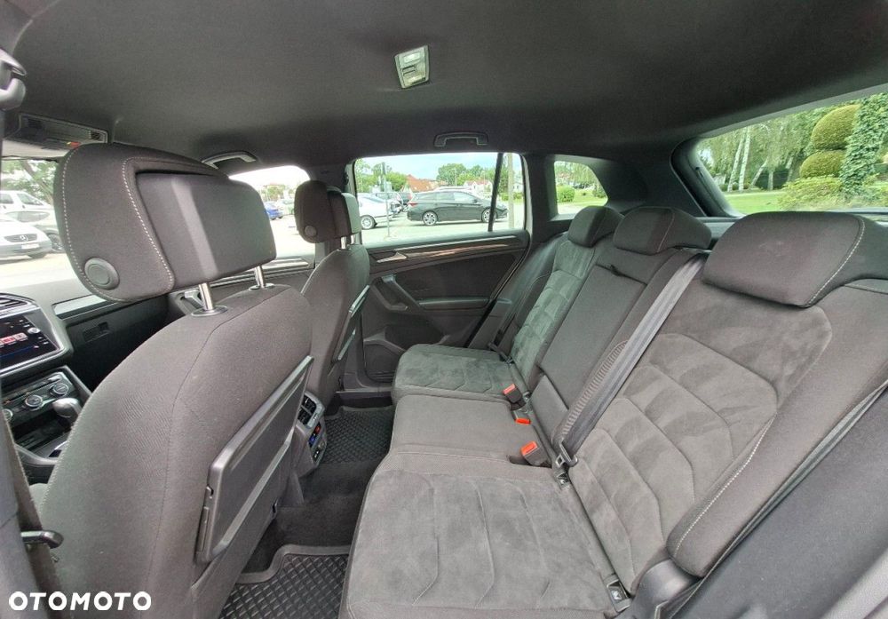 Volkswagen Tiguan - 24