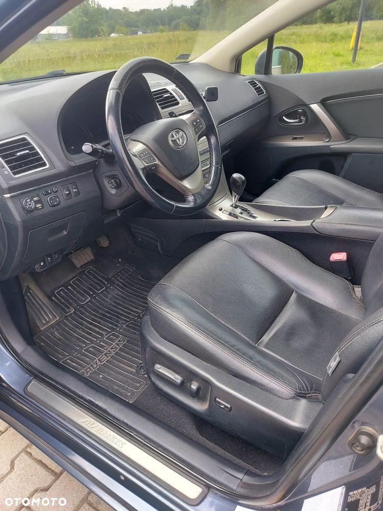 Toyota Avensis 2.0 Prestige MS - 11