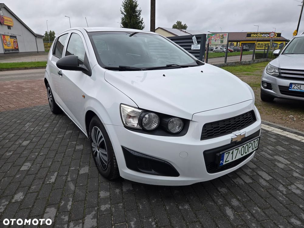 Chevrolet Aveo 1.2 LS - 31