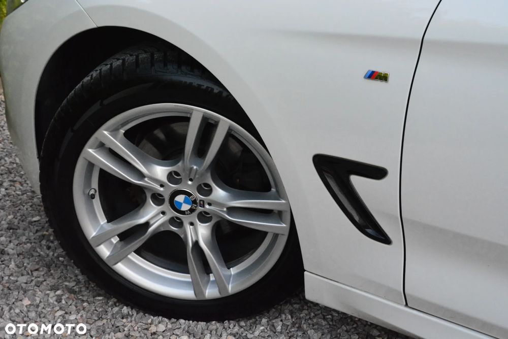 BMW 3GT 320d M Sport - 40
