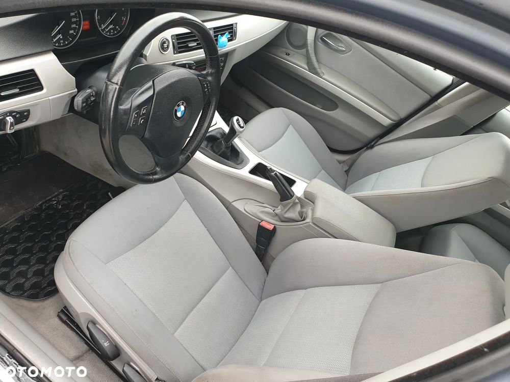 BMW Seria 3 - 3