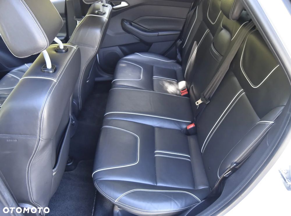 Ford Focus 1.6 EcoBoost Start-Stopp-System Titanium - 19