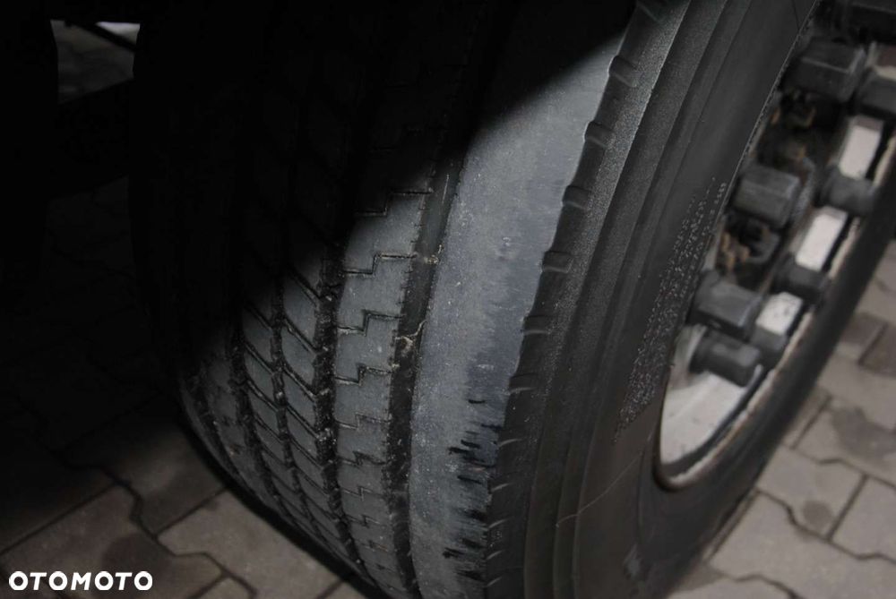 Schmitz Cargobull Varios Mega, podnoszona oś - 14