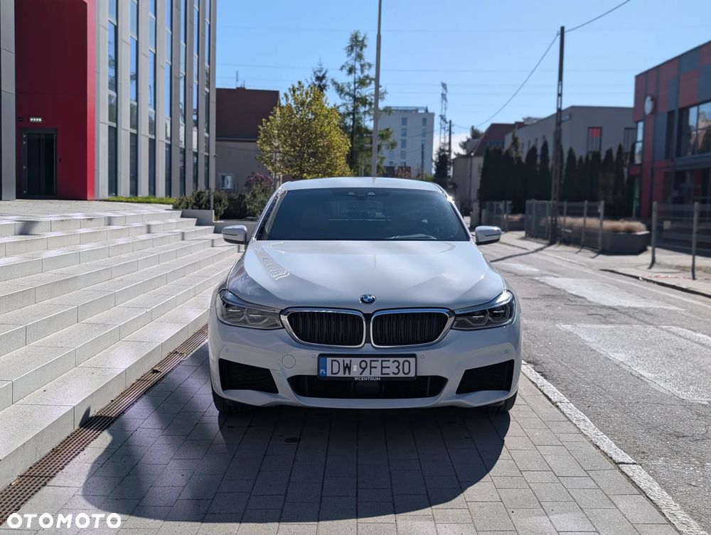 BMW 6GT 630i Luxury Line - 2