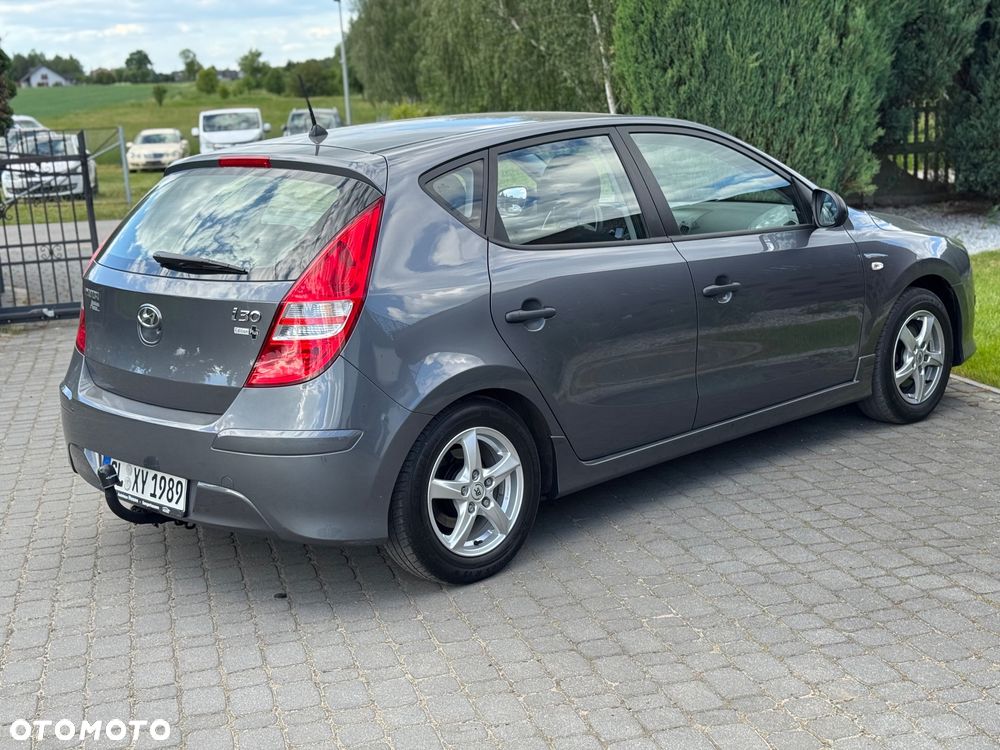 Hyundai i30 1.4 Blue Comfort - 12