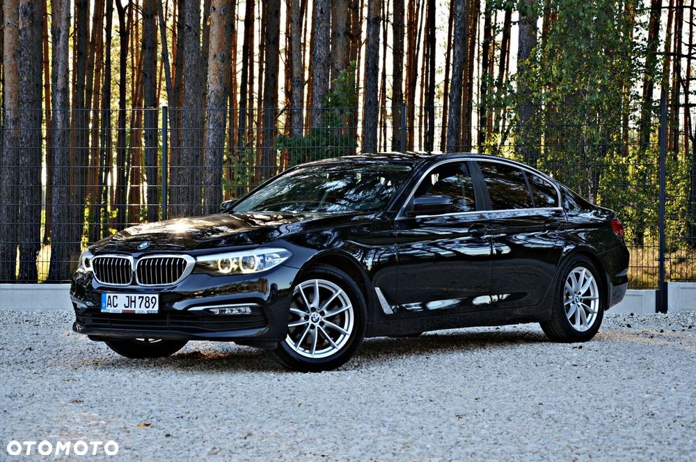 BMW Seria 5 520d Sport Line - 13